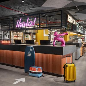 Moxy Barcelona